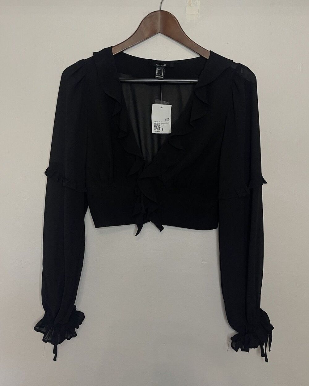 Forever 21 Black Long Sleeve Crop Ruffle Sheer Blouse Women's Small NWT Chiffon